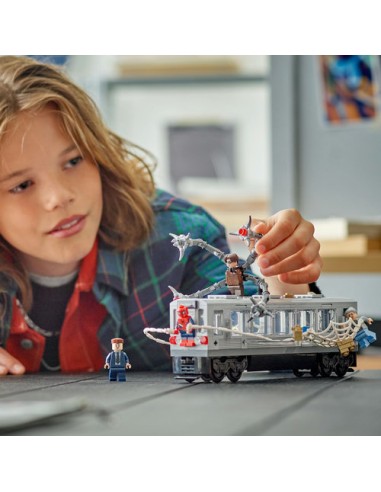 LEGO MARVEL 76321 Spider-Man vs. Doc Ock: Escena del Tren Subterráneo