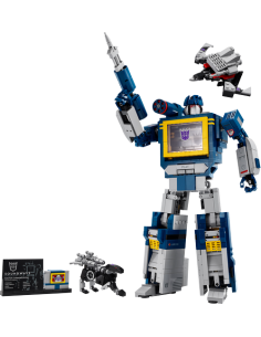 LEGO ICONS 10358 Transformers: Soundwave 2