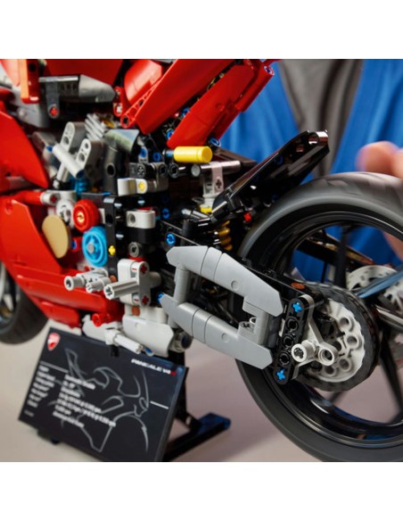 LEGO TECHNIC 42202 Moto Ducati Panigale V4 S
