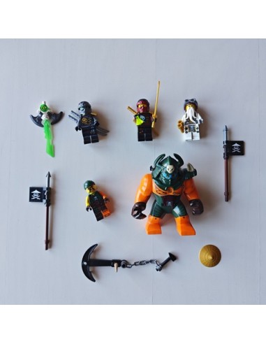 LEGO SEGUNDA MANO NINJAGO 70604 Tiger Widow Island (2016)