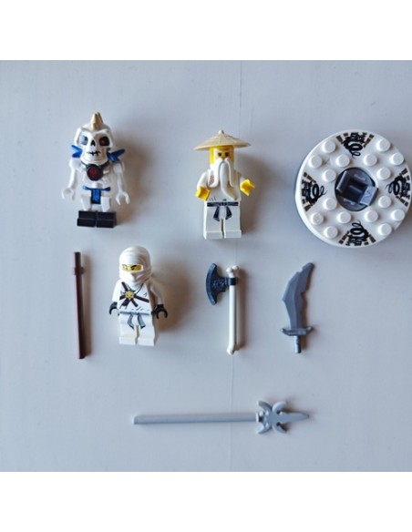 LEGO SEGUNDA MANO NINJAGO 2504 Spinjitzu Dojo (2011)