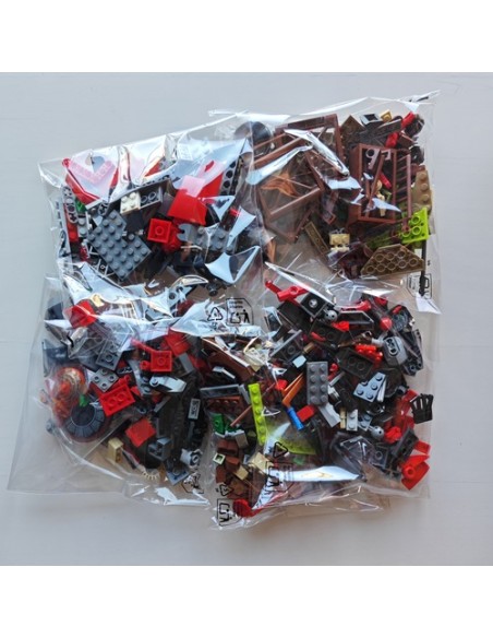 LEGO SEGUNDA MANO NINJAGO 70626 Dawn of Iron Doom (2017)