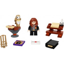 LEGO HARRY POTTER 30392 POLYBAG HERMIONE' S STUDY DESK 2