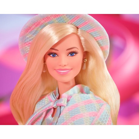 Barbie The Movie Muñeca Barbie in Plaid Matching Set
